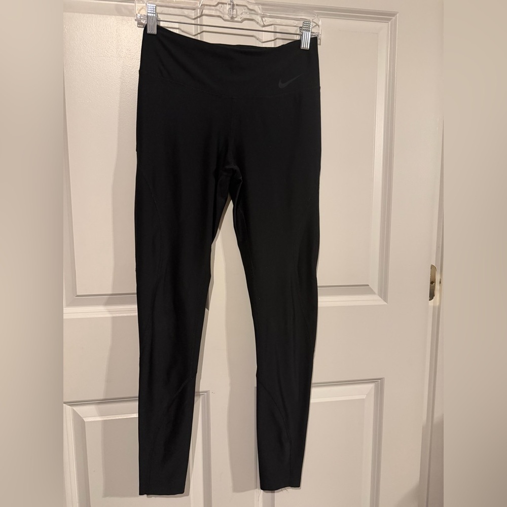 Black Nike Dri-Fit Leggings
